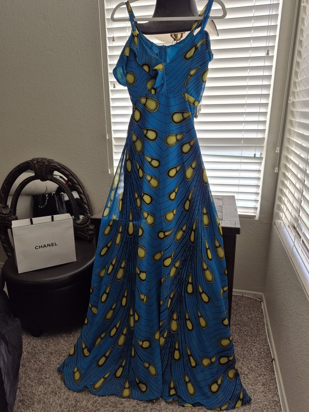 💕Blue and Yellow Peacock-Print Maxi Dress - Size XS💕
